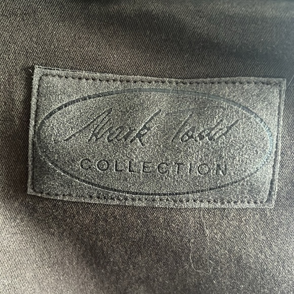 Mark Todd UK  breeches. Excellent condition. Very comfortable to wear. Size M - Picture 3 of 6